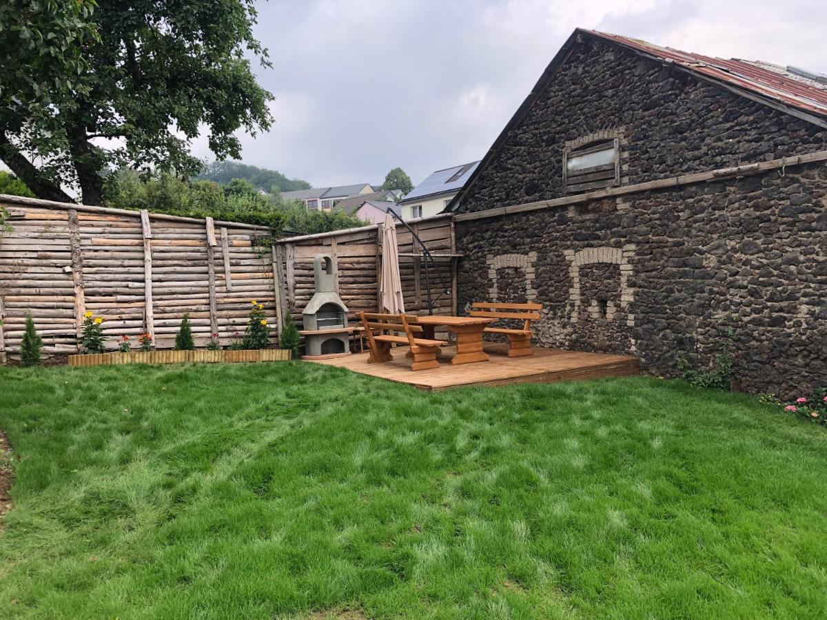 Stilvolles Eifelhaus Am Nuerburgring Mit Eigenem Garten Бос Экстерьер фото